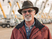 Thanks to a large number of bidders, Dan McGlade’s auction for his company Energy Transportation resulted in a record-breaking US$54 million of equipment sold in one day. Thanks to a large number of bidders, Dan McGlade’s auction for his company Energy Transportation resulted in a record-breaking US$54 million of equipment sold in one day.